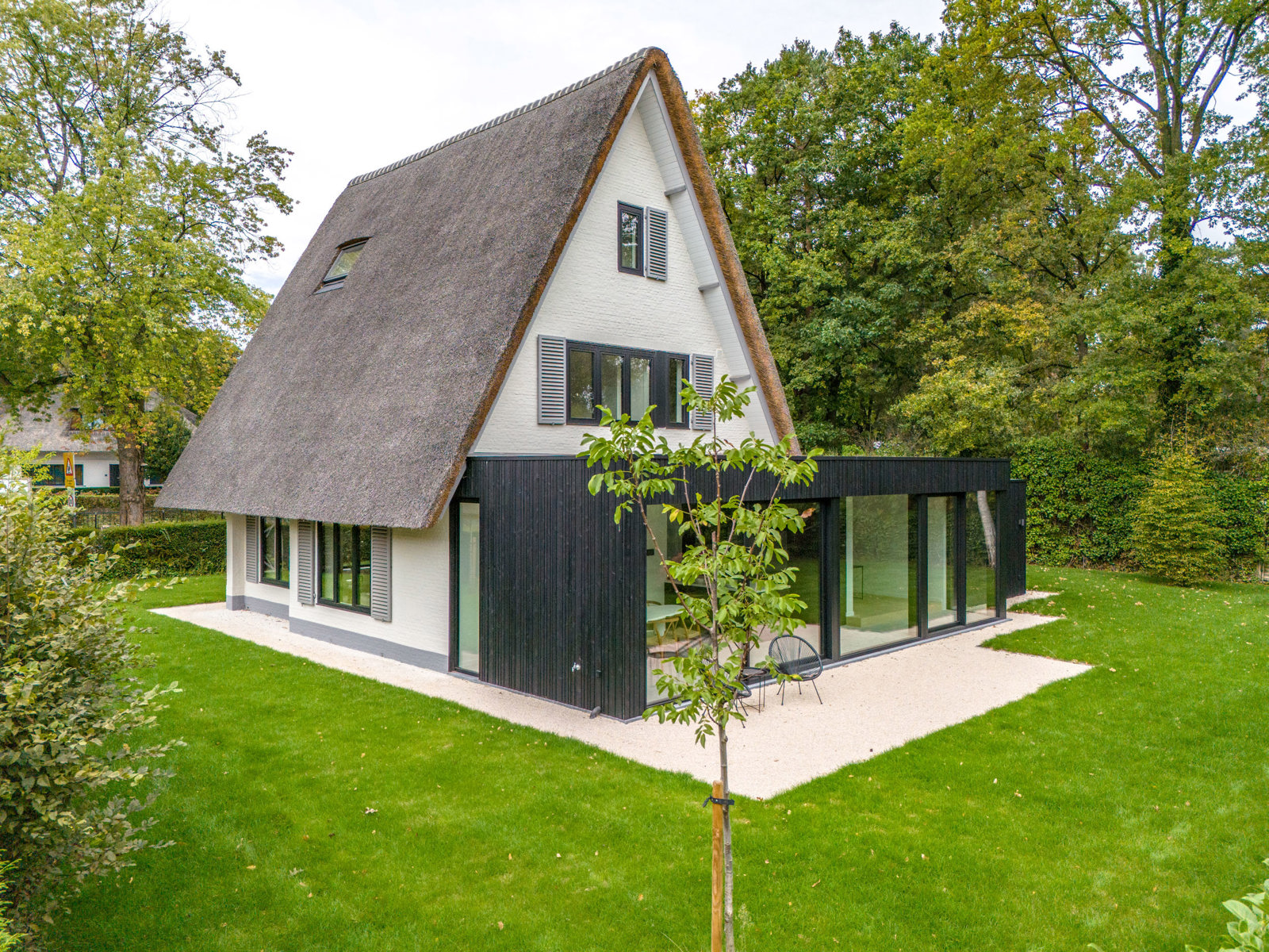 High-End gerenoveerde riet- kap villa in Koningshof. - foto 1