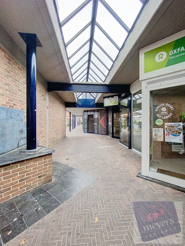 Kantoor- en praktijkruimte met maximale visibiliteit op toplocatie in Alken - foto 2