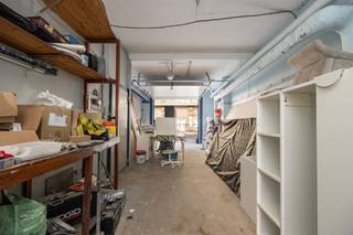 Herenhuis met magazijn en stadstuin op toplocatie, vlak bij Stadspark en MeirPal in het centrum, met zeeën van ruimte én mogelijkheden? Dit is je...