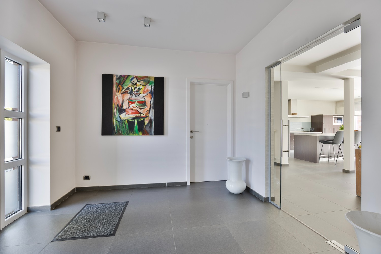 Stijlvol wonen in As: ruime, instapklare woning met tuin en garage - foto 3