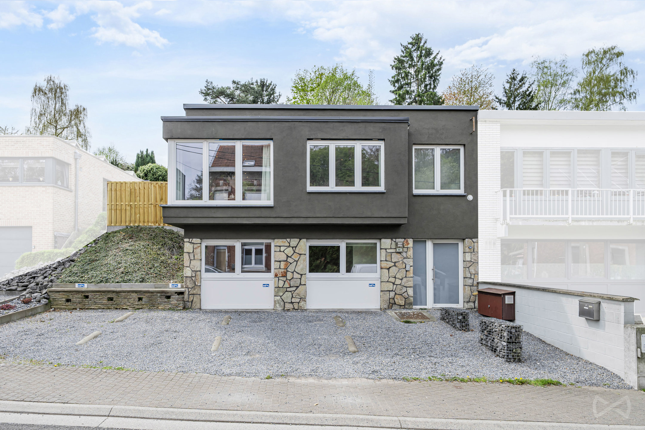 House for sale in Liège with 5 bedrooms - photo 1