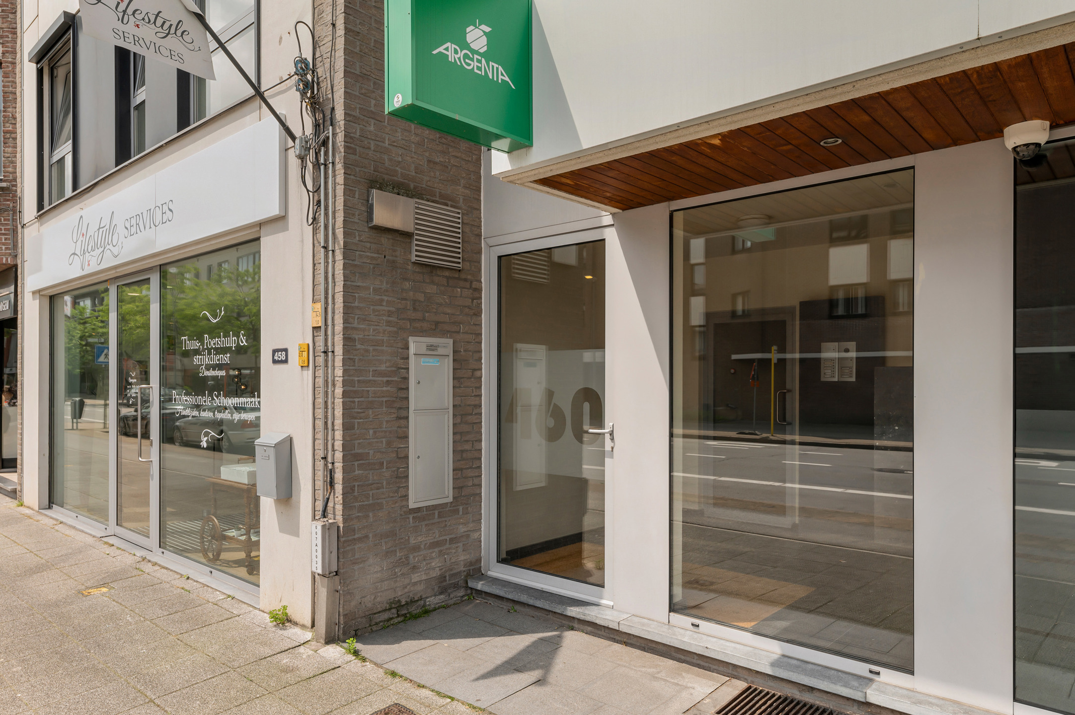 Apartment for sale in Brasschaat with 1 bedroom - photo 2