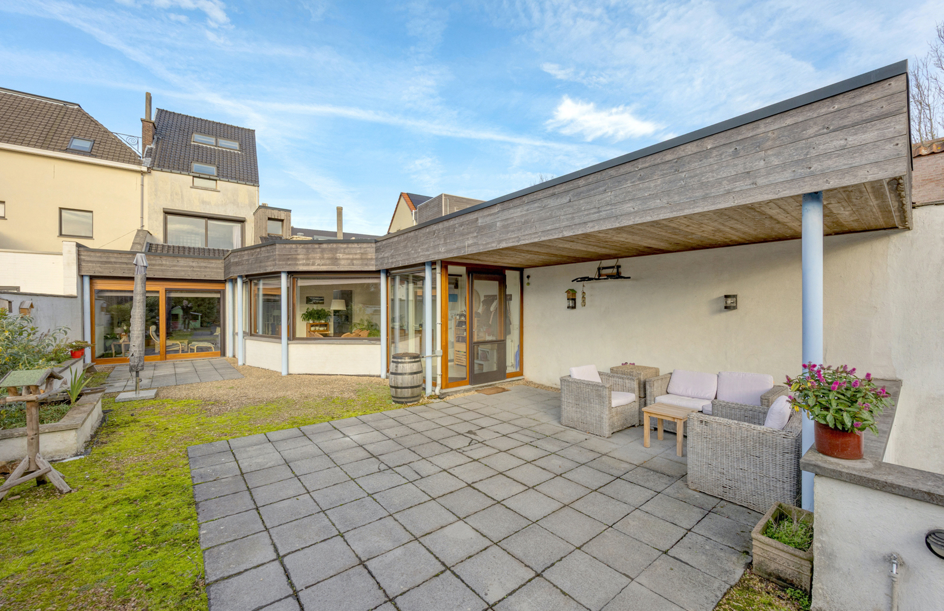 Ruime, lichrijke instapklare woning met 4 slaapkamers - foto 1