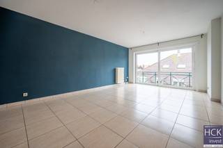 Lichtrijk en gezellig appartement gelegen in de wijk Konterdam te Oostende.Het appartement bevat een ruime woonkamer met open keuken, 2 ruime...