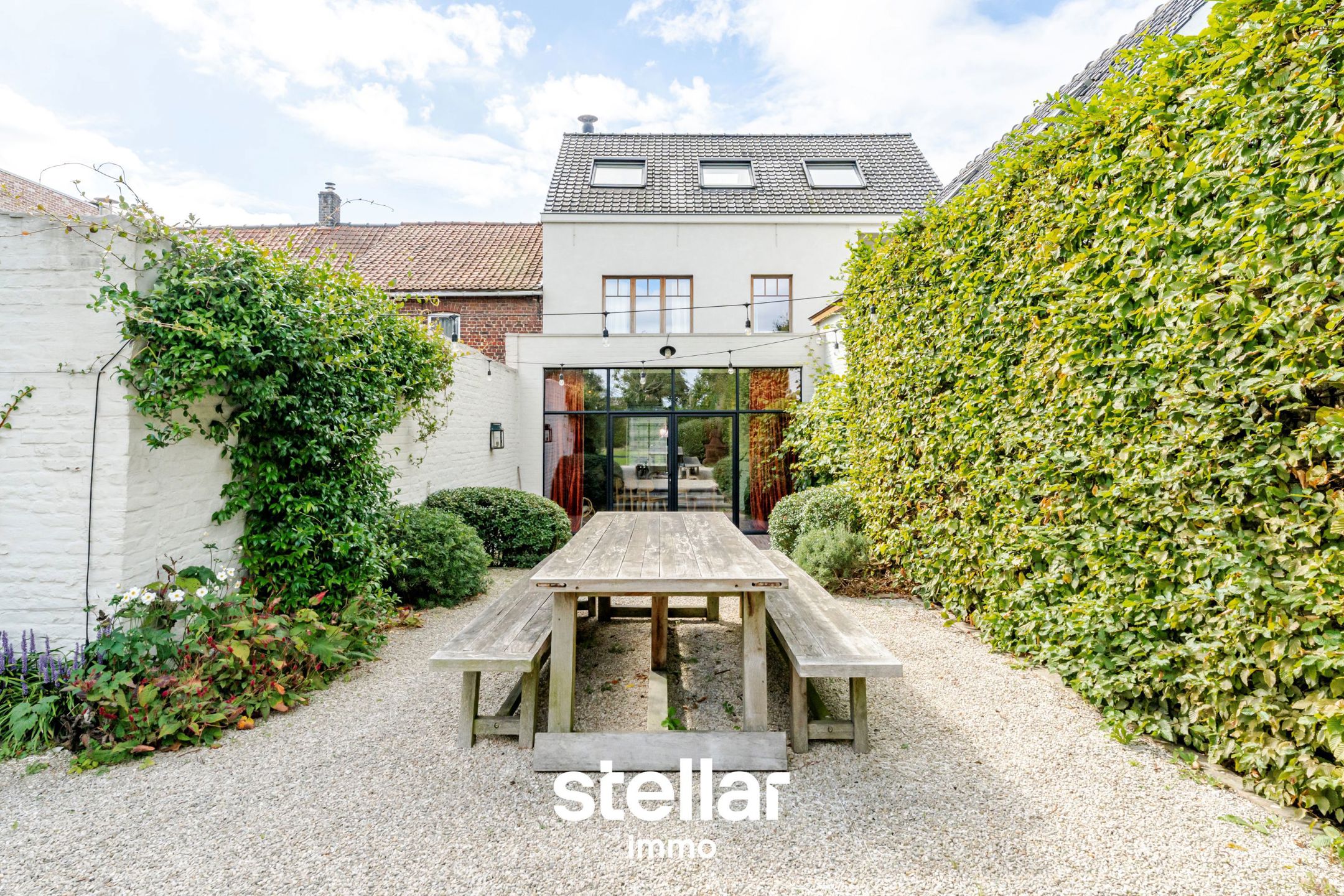 Unieke gemeubelde herenwoning met zwembad - foto 4
