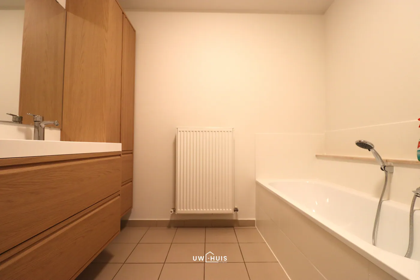 Apartment for rent in Moerzeke with 2 bedrooms - photo 4
