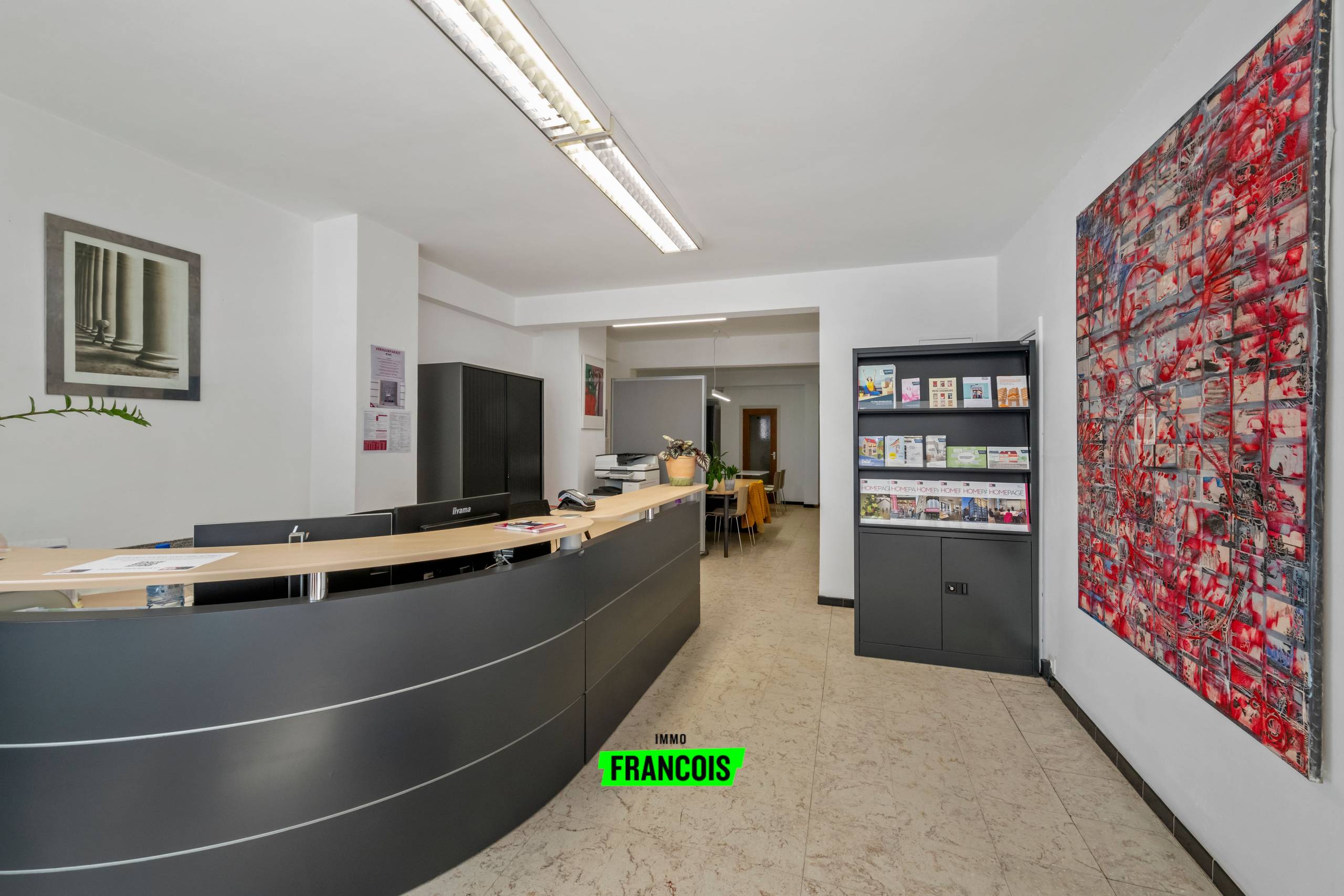 Commerciële ruimte in centrum Oostende te koop - foto 1