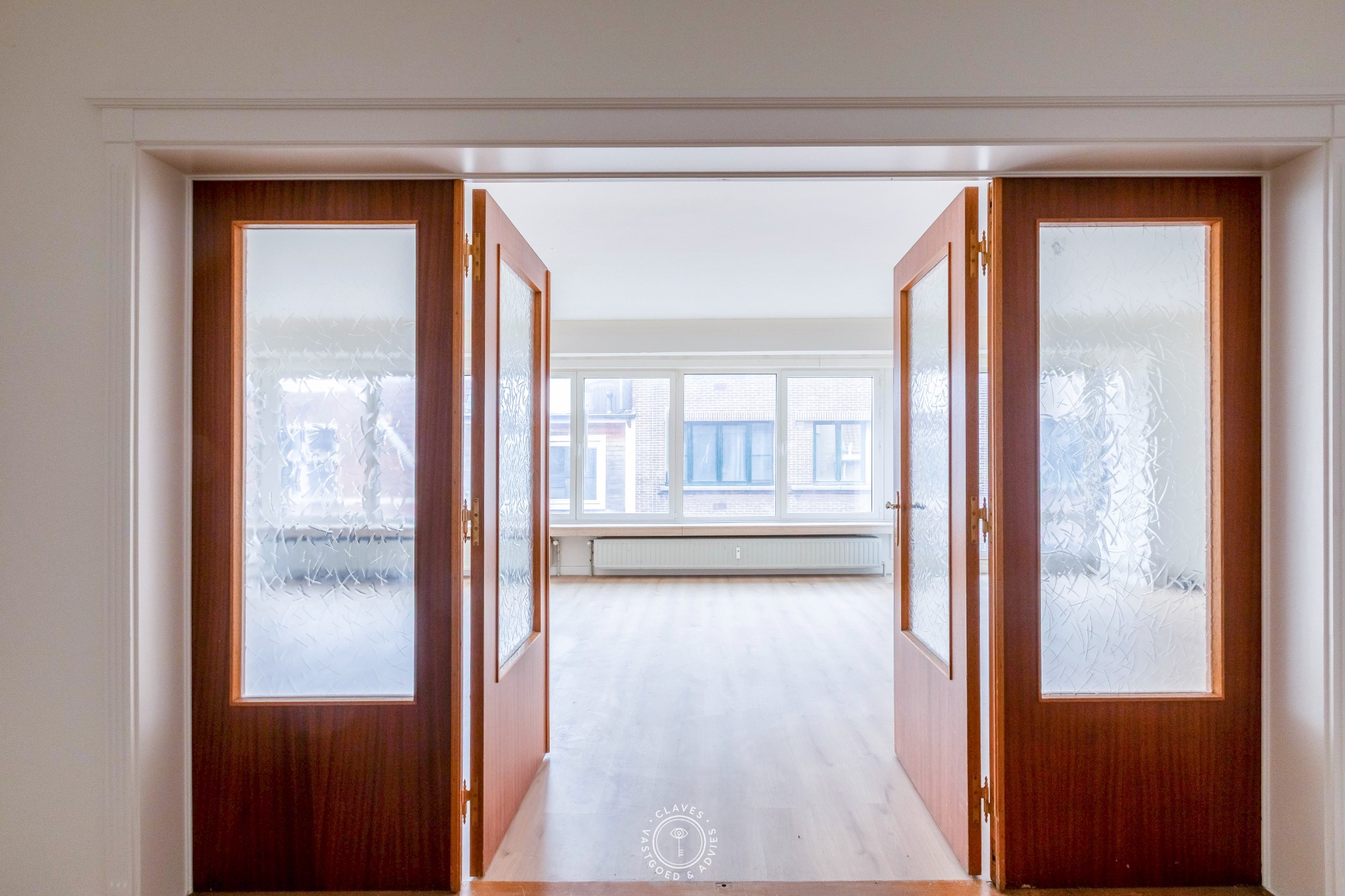 Maison à vendre à Saint-Nicolas avec 9 chambres - photo 3