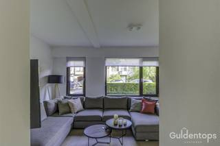 Welcome to this beautifully renovated 101m² apartment in Antwerp, an ideal home for modern style and comfort. This two-bedroom apartment has...