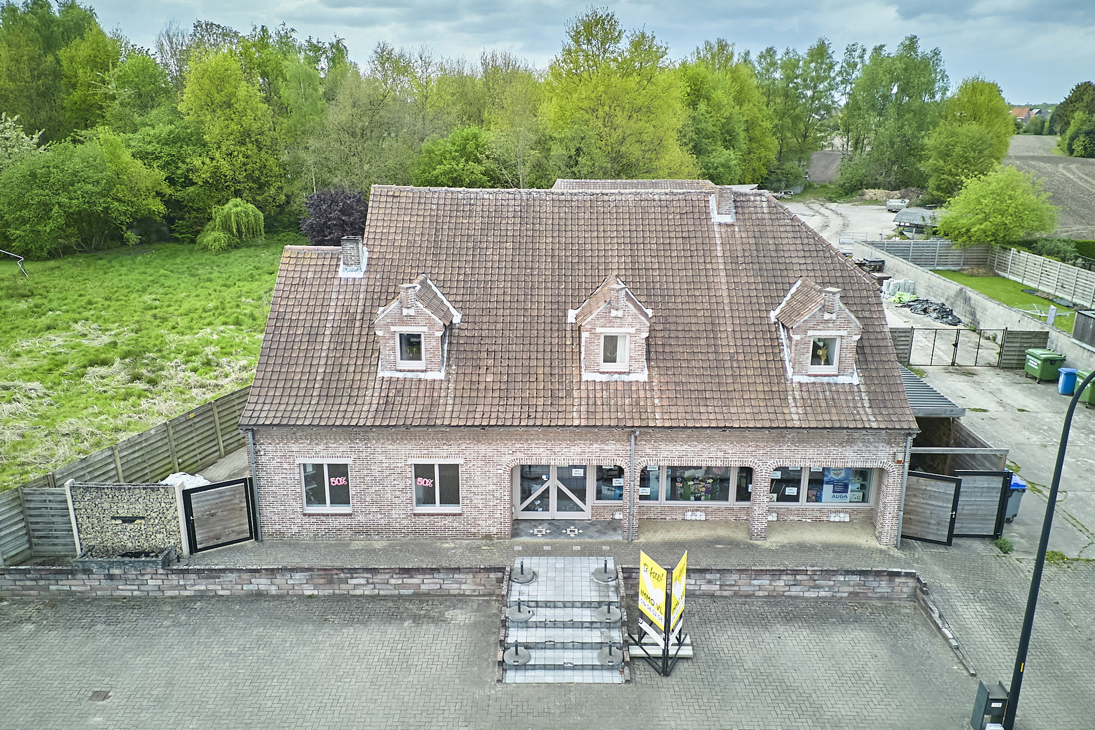 Commercial for sale in Geel - photo 1