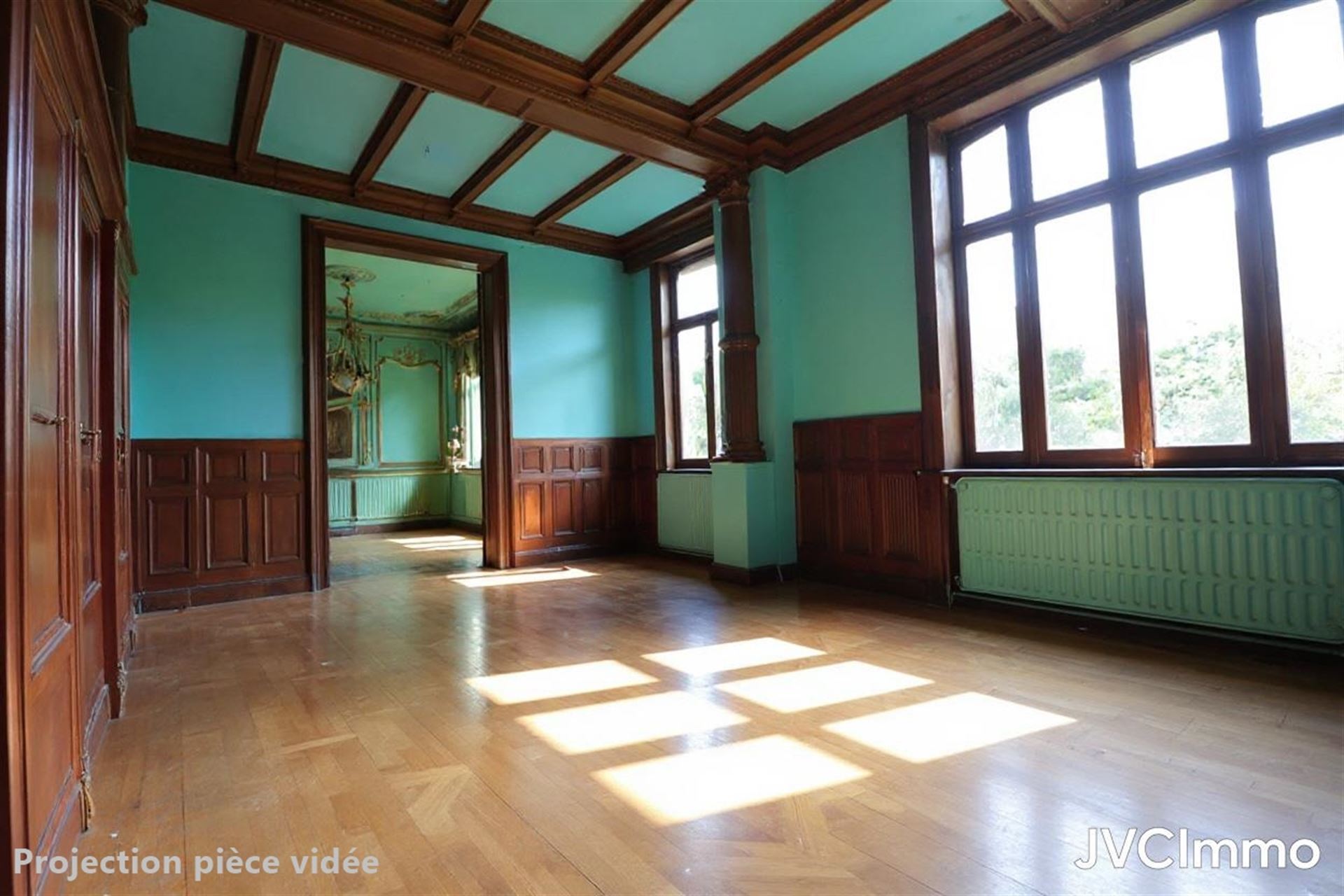 Élégante demeure de caractère avec un beau potentiel de transformation - photo 5