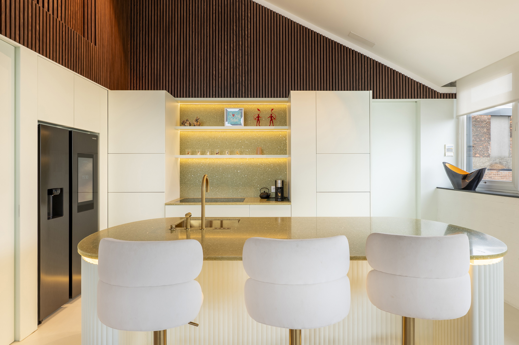 ANTWERPEN - Unieke loft met panoramisch zicht - foto 1