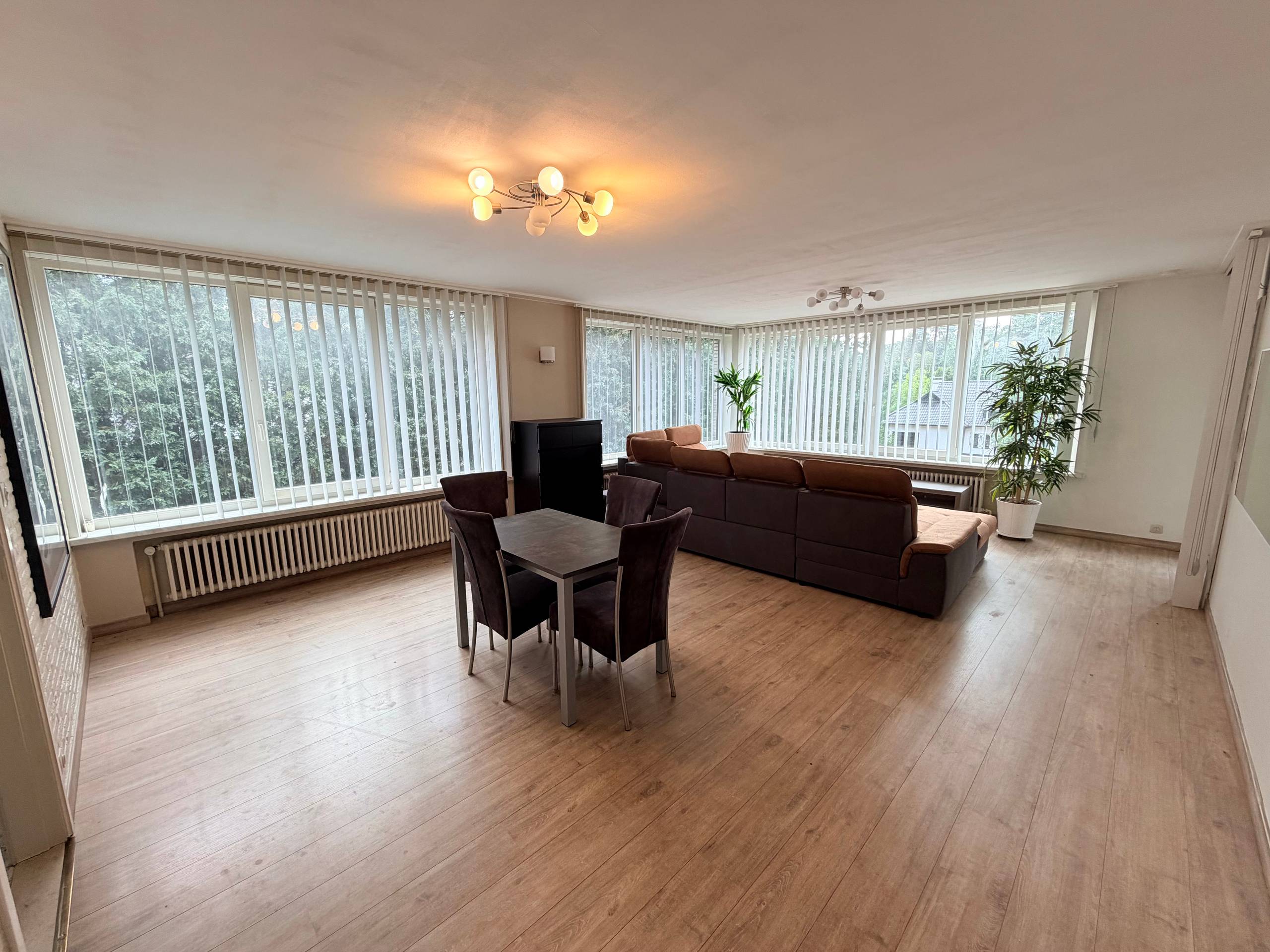 Genk-Bret, Zagerijstraat 35 bus 3: Instapklaar appartement met 3 slaapkamers in een rustige omgeving met een vlotte bereikbaarheid. - foto 5