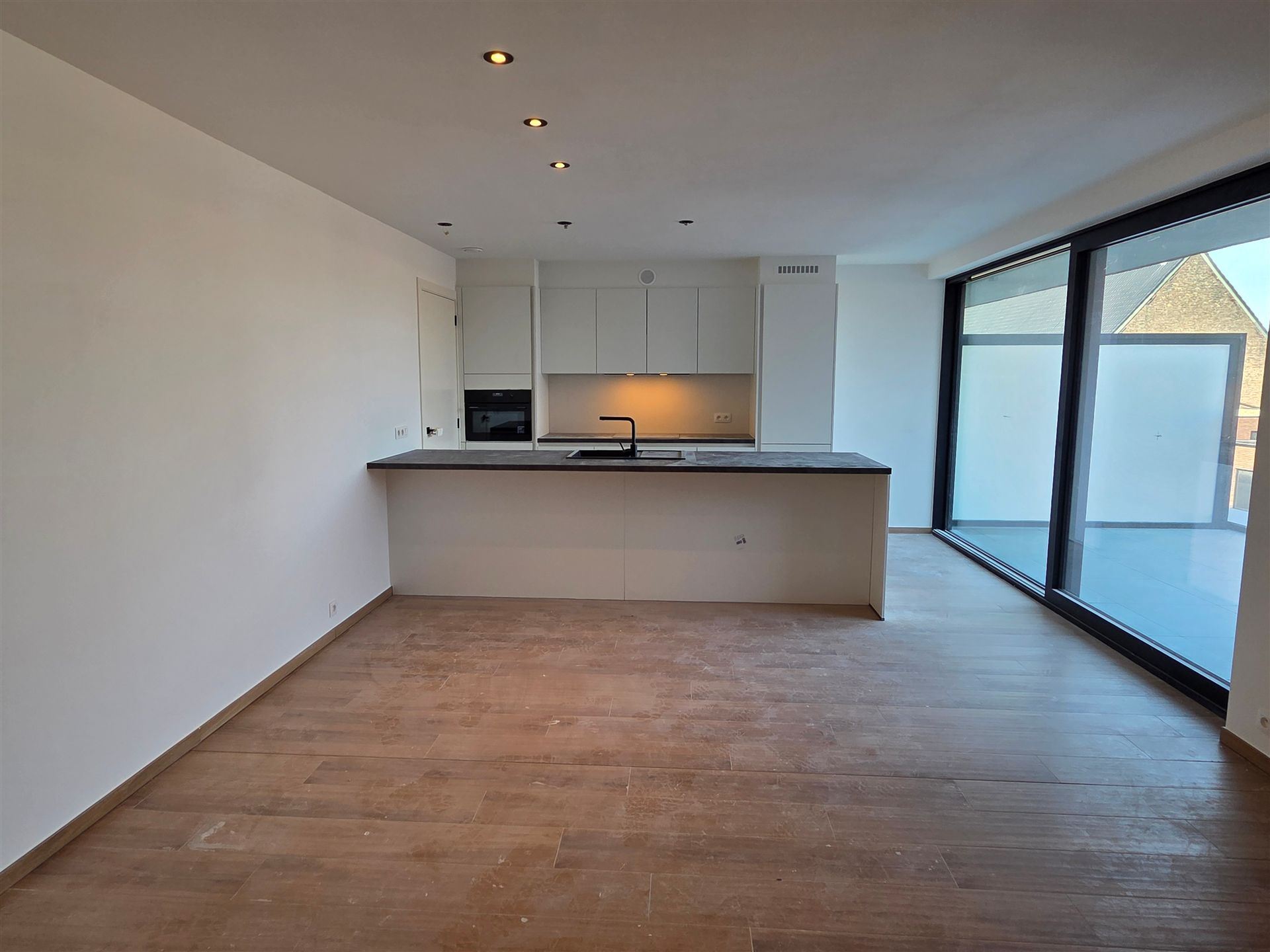 Nieuwbouwappartement met 2 slaapkamers en garage - foto 4