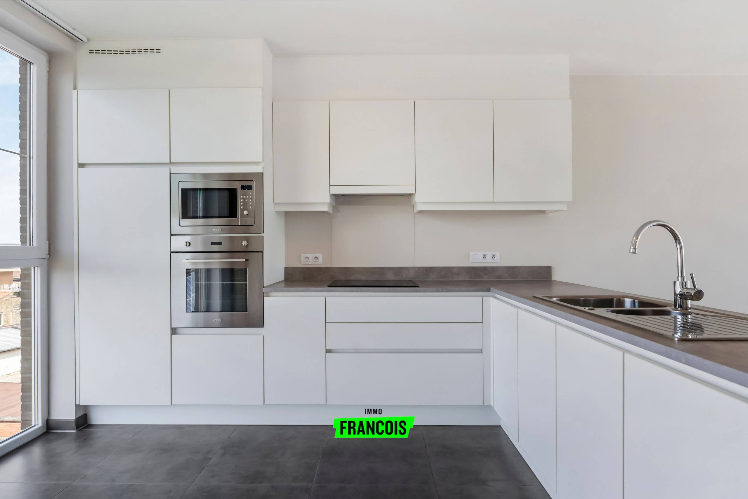 Instapklaar appartement met ruim terras in centrum Diksmuide - foto 4