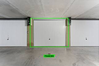 Deze garagebox is gelegen onder Residentie Zeebos te Blankenberge. Op wandelafstand van het levendige centrum en nabij de Zeedijk. De garagebox...