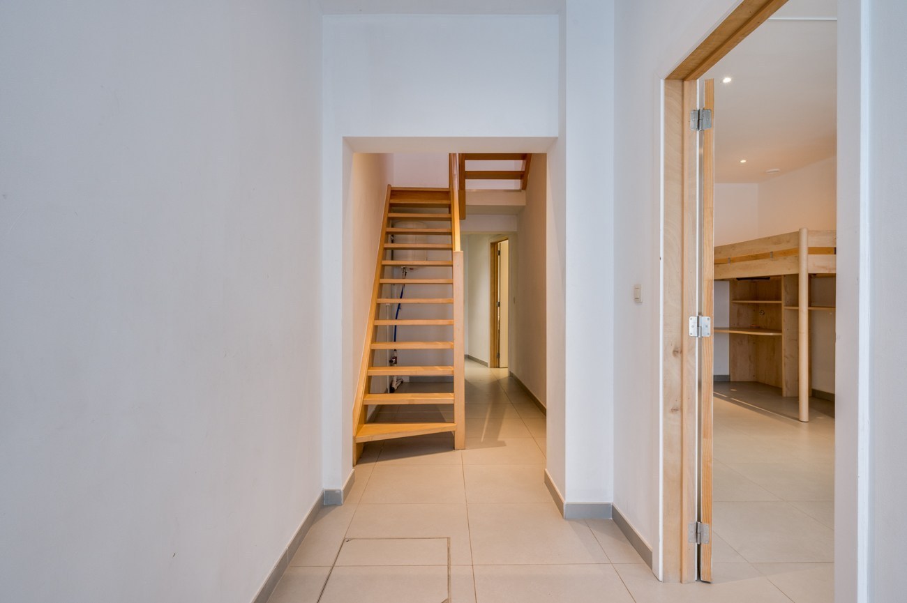 Instapklare rijwoning in het centrum van Heusden - foto 2