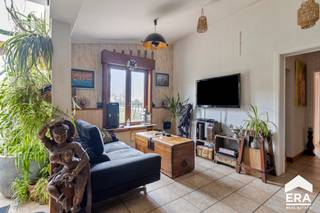 Te koop: halfopen woning in de Westkantstraat, Ruddervoorde, met een grote tuin en landelijke verzichten. Deze charmante woning biedt een conforme...