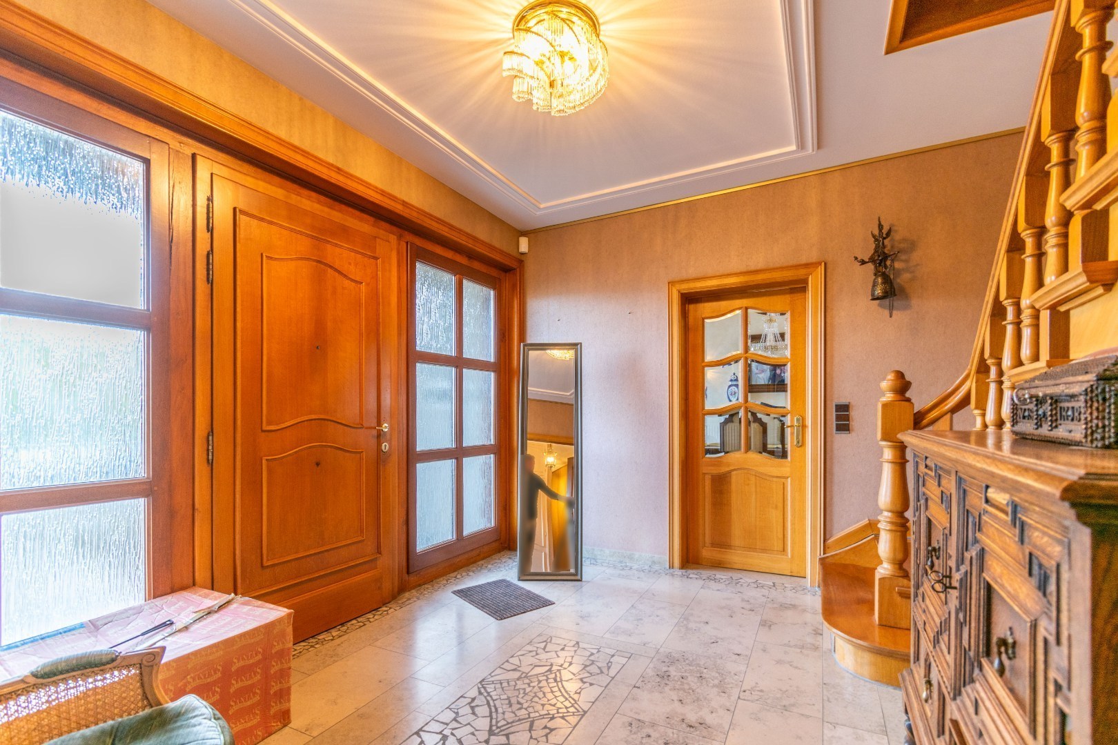 RUIME VILLA MET 6 SLAAPKAMERS OP PERCEEL 20ARE! - foto 5