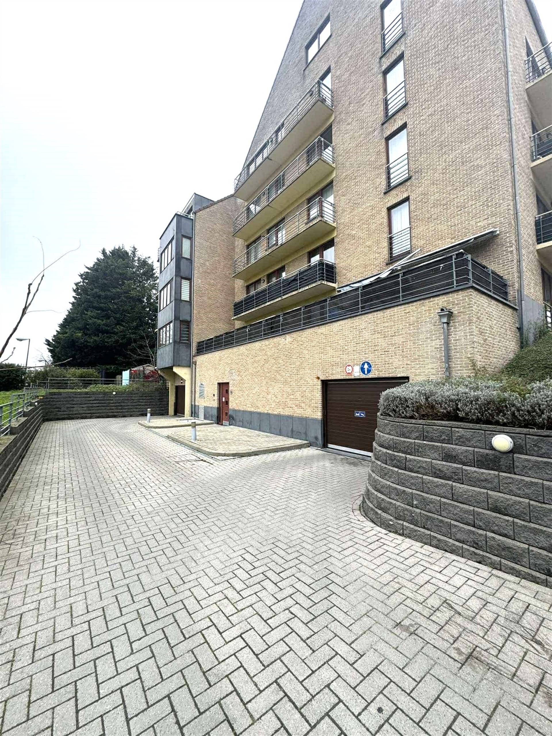 Ondergrondse parkeerplaats te koop Anderlecht




. - foto 5