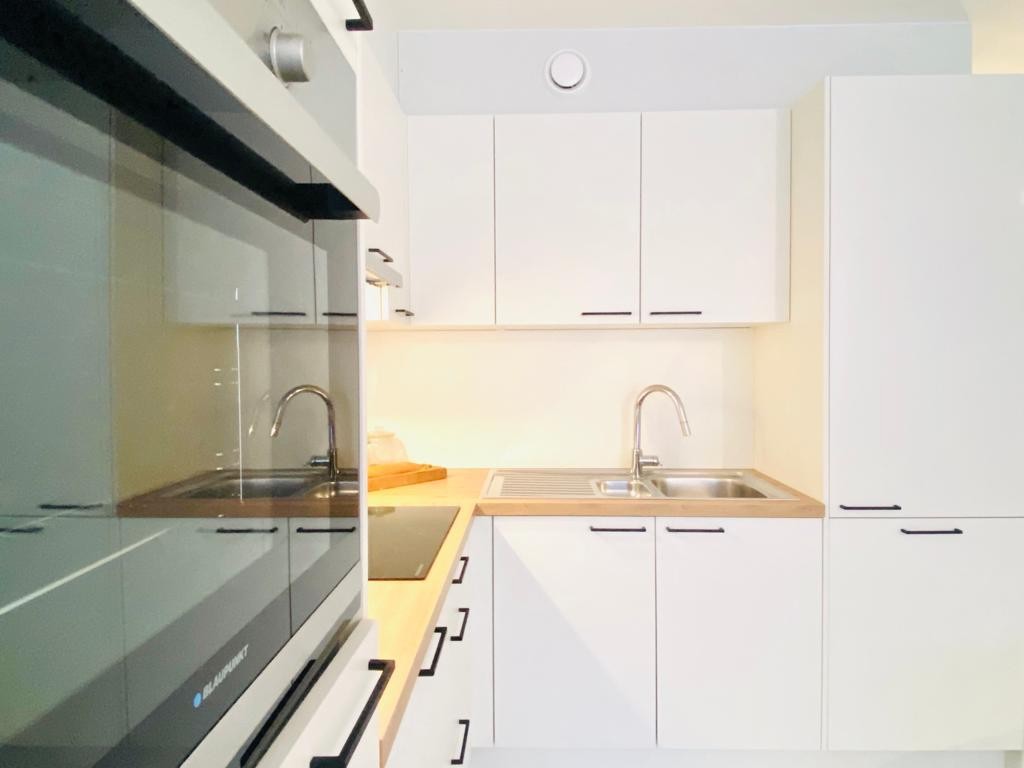 Appartement met 1 slaapkamer, terras met tuin en autostaanplaats - foto 5