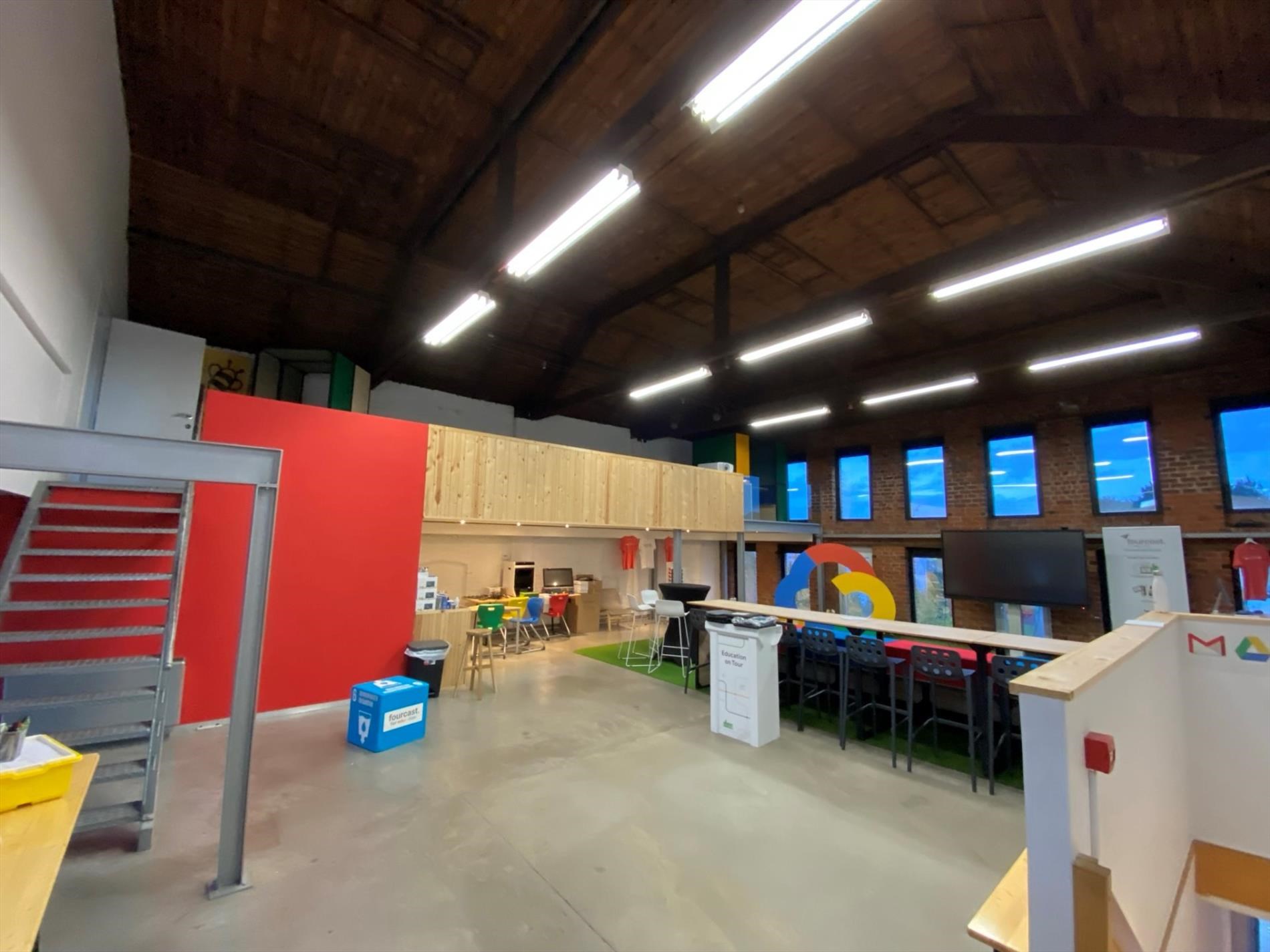 Commercial à louer à Courtrai - photo 5