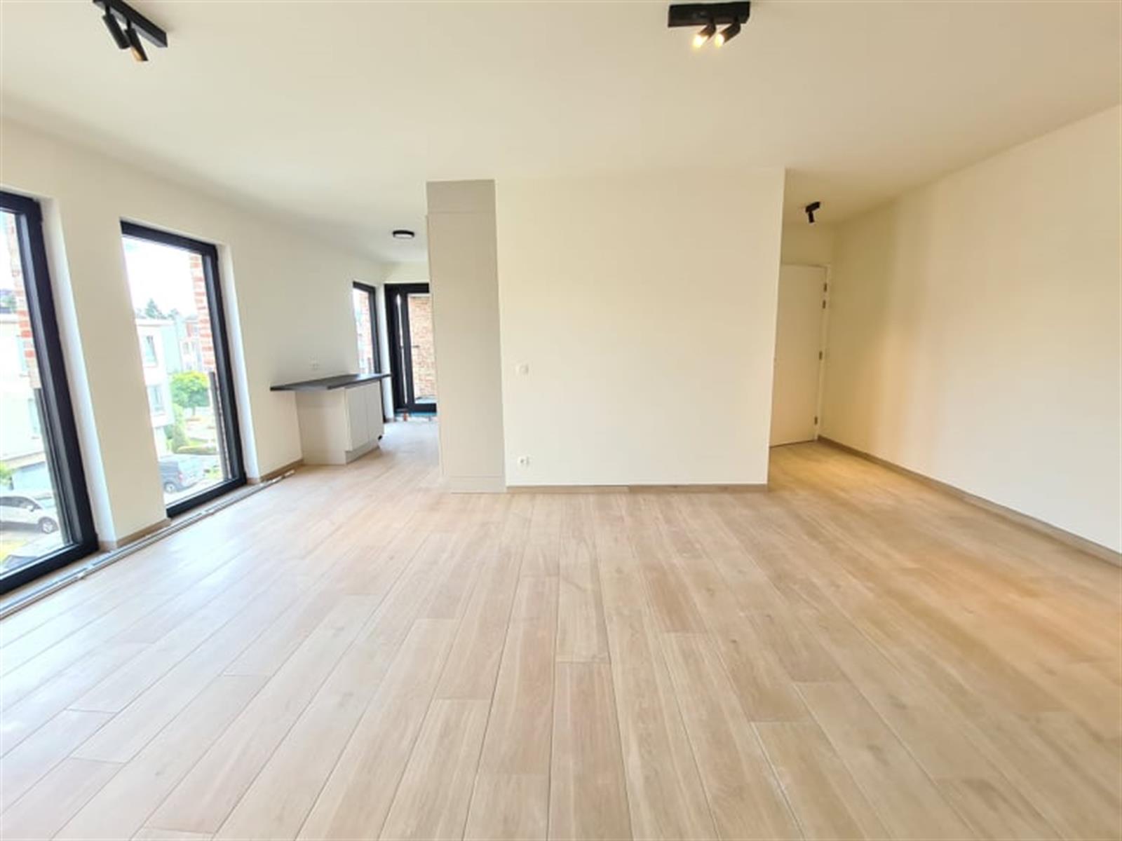 Apartment for rent in Berchem with 1 bedroom - photo 4