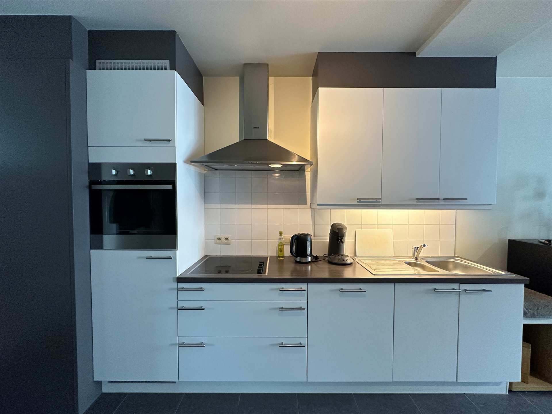 Gemeubeld appartement in een rustige straat - foto 3