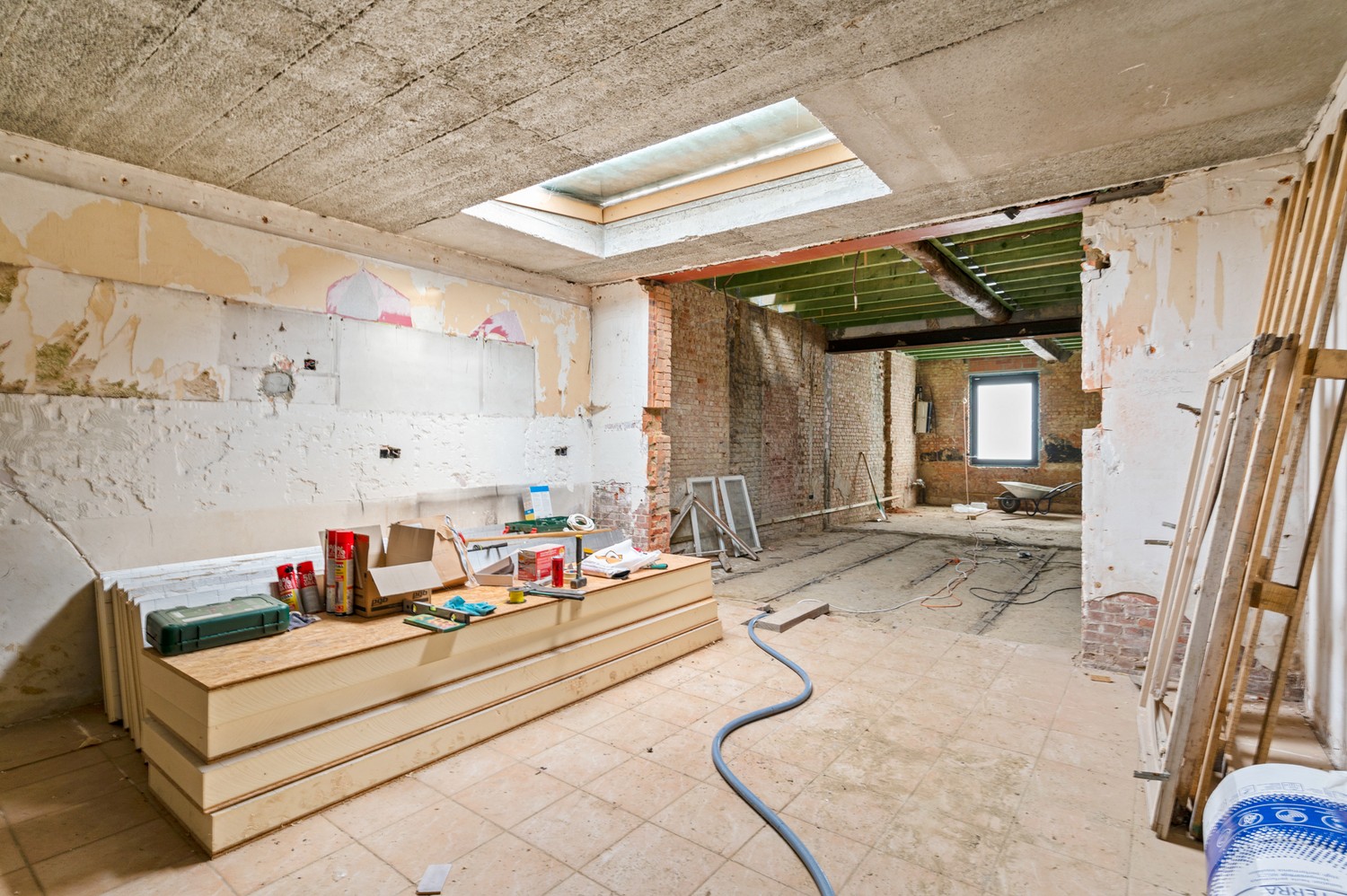 Gestripte woning met veel potentieel op 758 m² - foto 5