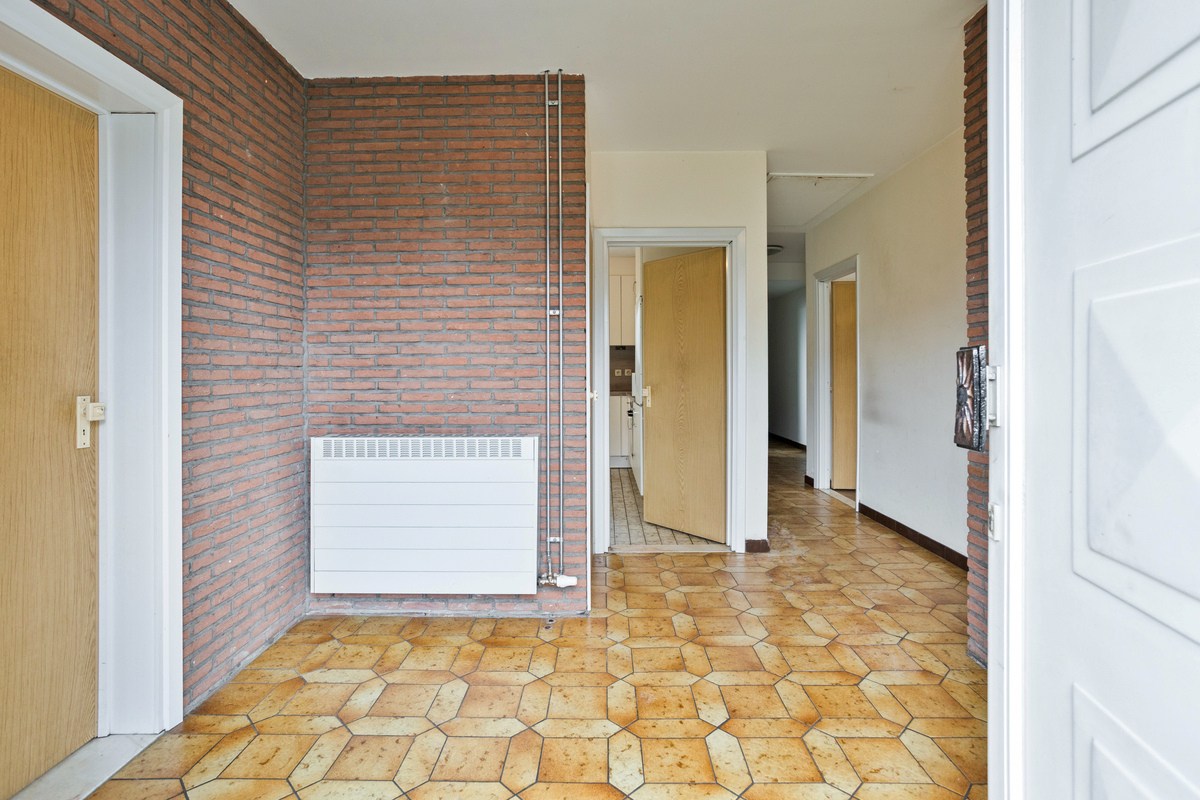 Open bebouwing met 3 slaapkamers, tuin en 2 garages op een perceel van 1108 m² in Haasrode! – EPC 363 kWh/m² - bewoonbare opp. 196 m² - foto 2