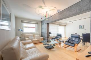 Residentie ClaridgeOntdek dt prachtig appartement gelegen op de 5de verdieping van de prestigieuze residentie Claridge, in het hart van het begeerde...