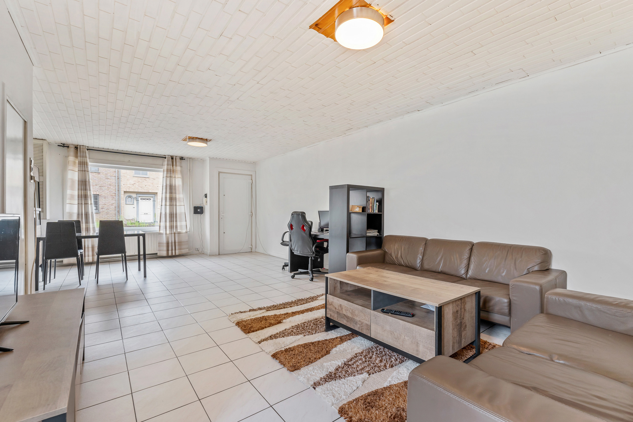 Op te frissen HOB met 3 slaapkamers te Beringen! - foto 5