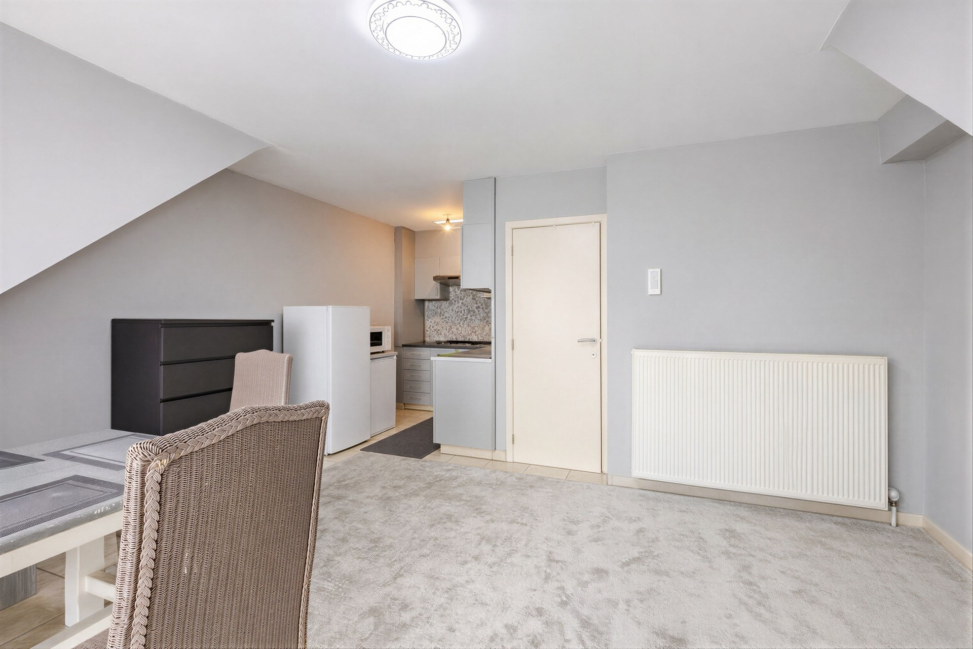 Instapklaar appartement met 2 slaapkamers - foto 2
