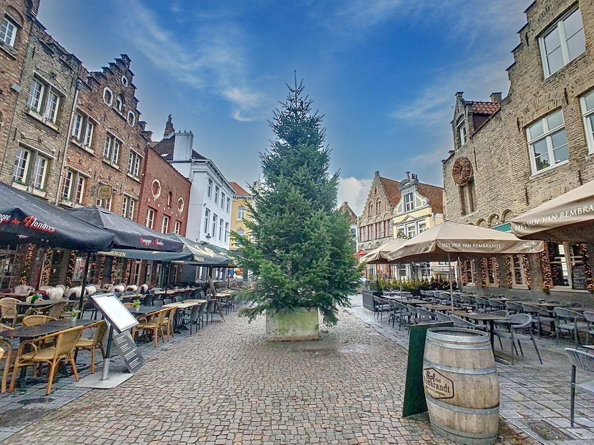 Verhuurd horecapand met terras op de Eiermarkt in Brugge - foto 5