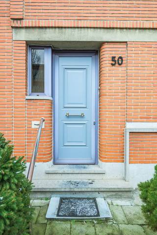 🏡 Charmante te renoveren woning met tuin in het historisch centrum van MerksemDeze karaktervolle woning uit 1947 biedt veel potentieel voor wie...