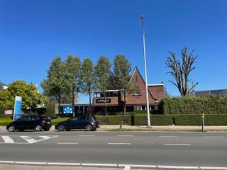 Commercial à louer à Malle