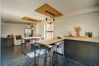 Bureau voor 1 persoon te huur in het officecenter te Mol.OfficeCorner is een kleinschalig business center met diverse kantoorunits van 1 tot 4...
