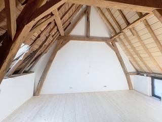 Deze prachtig gerenoveerde karaktervolle woning in het hartje van Sint-Truiden, combineert modern wooncomfort met authentieke charme. Dankzij...