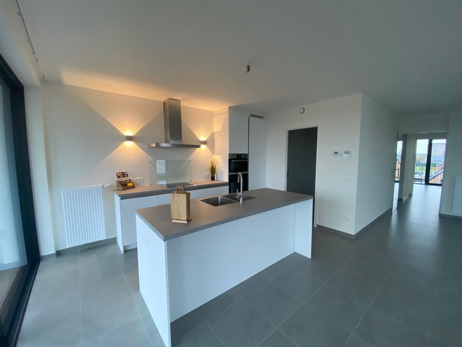 Ruim en lichtrijk appartement (100 m²) met zonnig terras (19 m²) te Bredene! - foto 4