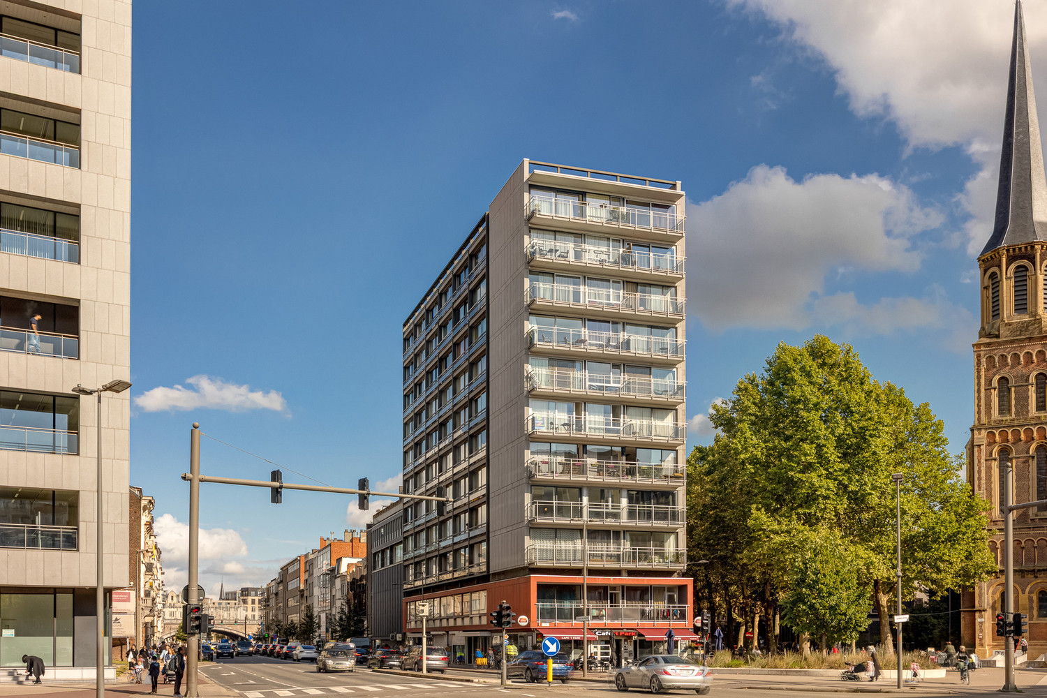 IN OPTIE: kevin@wellimmo.net voor meer info! Deels te renoveren studio (44m²) op toplocatie aan het Stadspark met gunstig EPC (B)! - foto 1