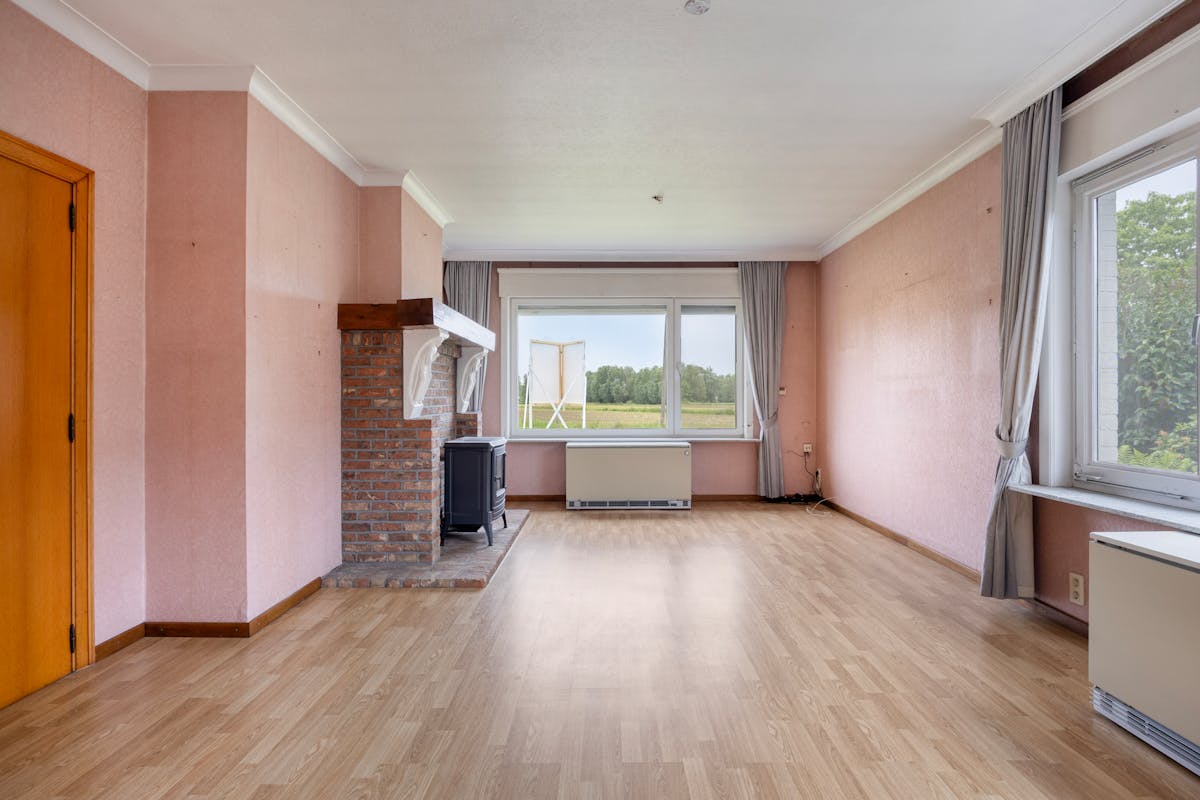 Bungalow de 3 chambres à rénover à vendre à Ursel - photo 4