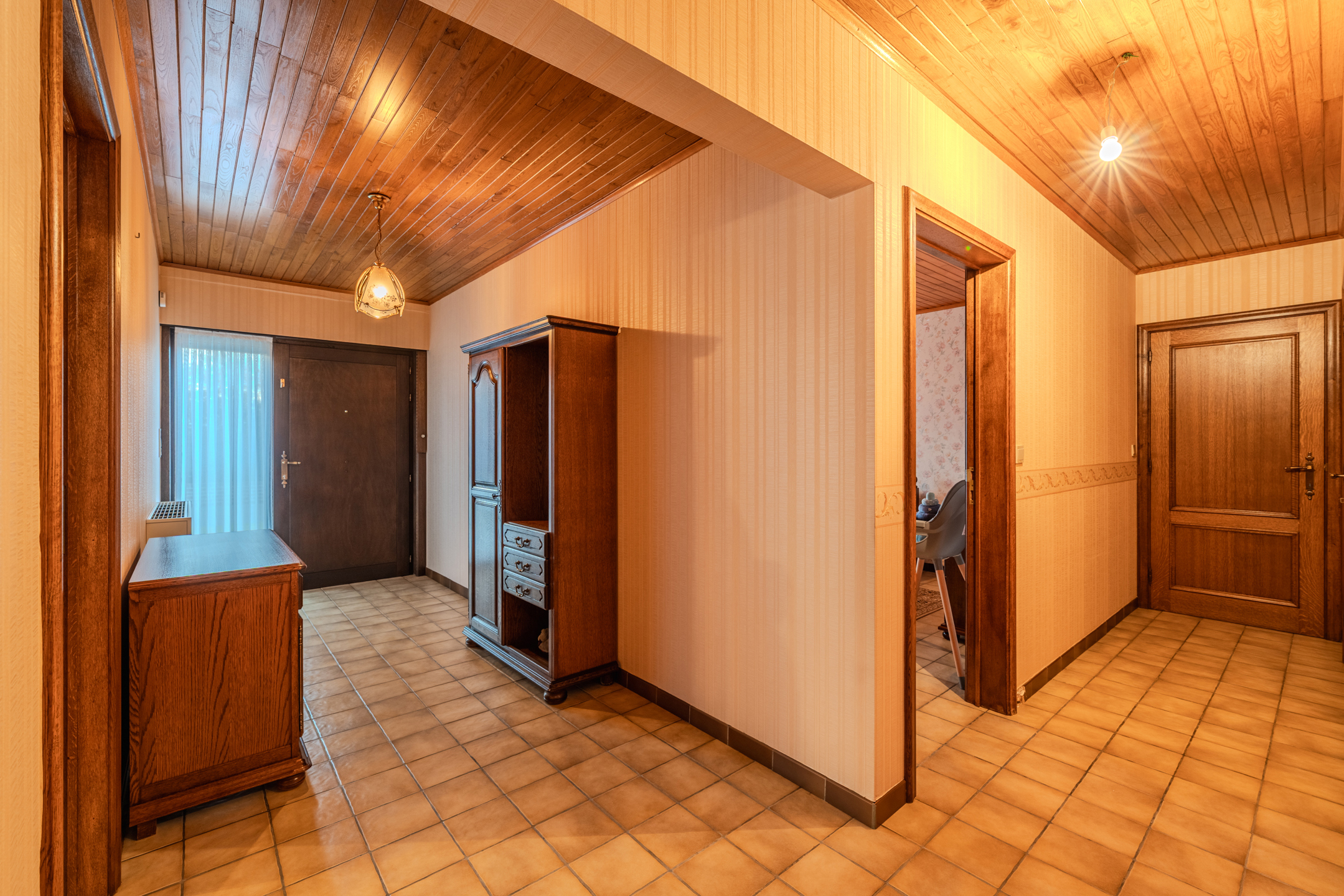 Villa (4 /5 slpk mogelijk) + Werkplaats / Atelier - foto 4