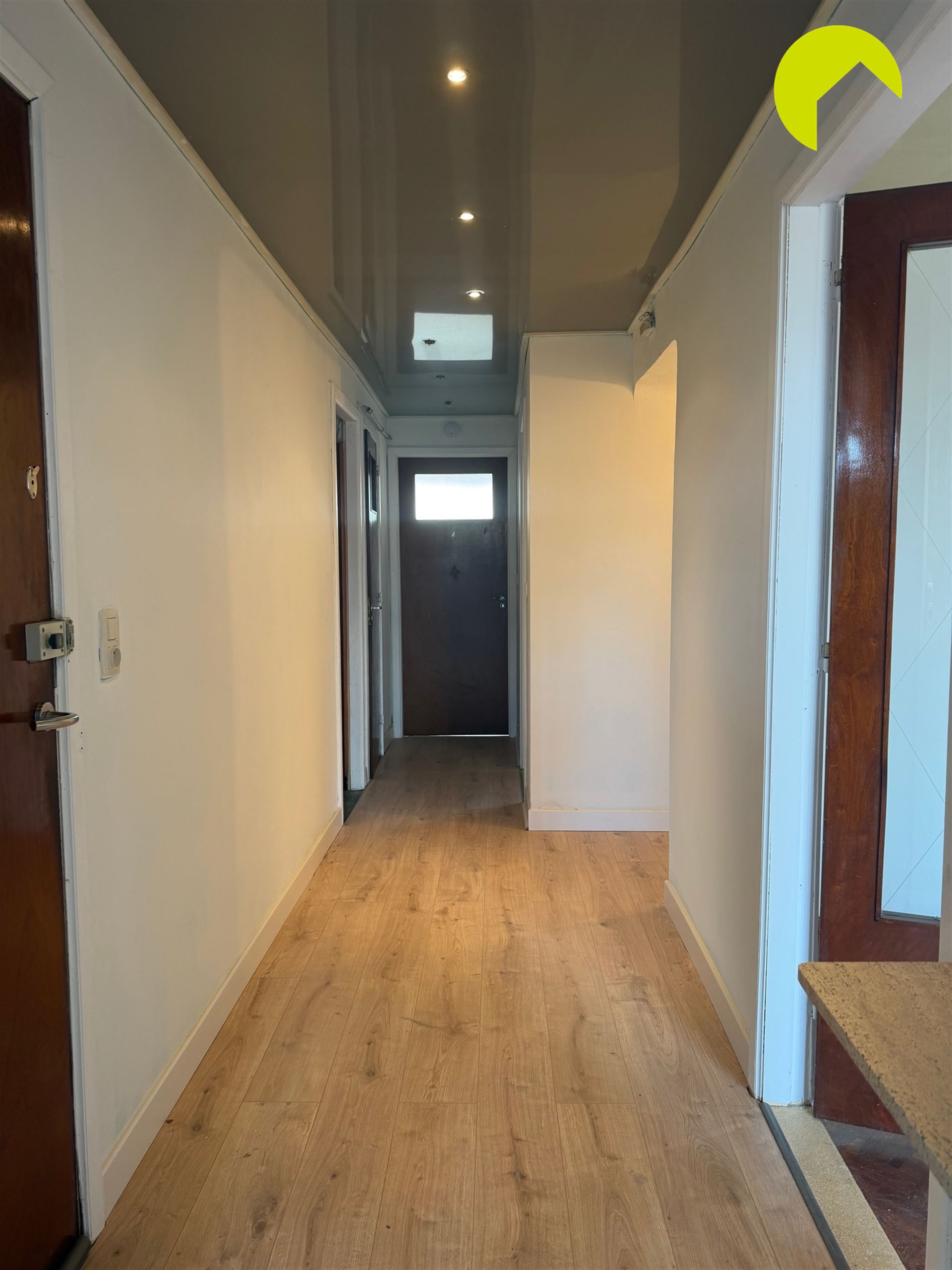 Instapklaar appartement met 2 slaapkamers! - foto 5