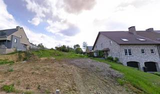 À un excellent emplacement à Zellik, nous vous proposons ce terrain à bâtir (lot 1), destiné à l’édification d’une maison unifamiliale 3...