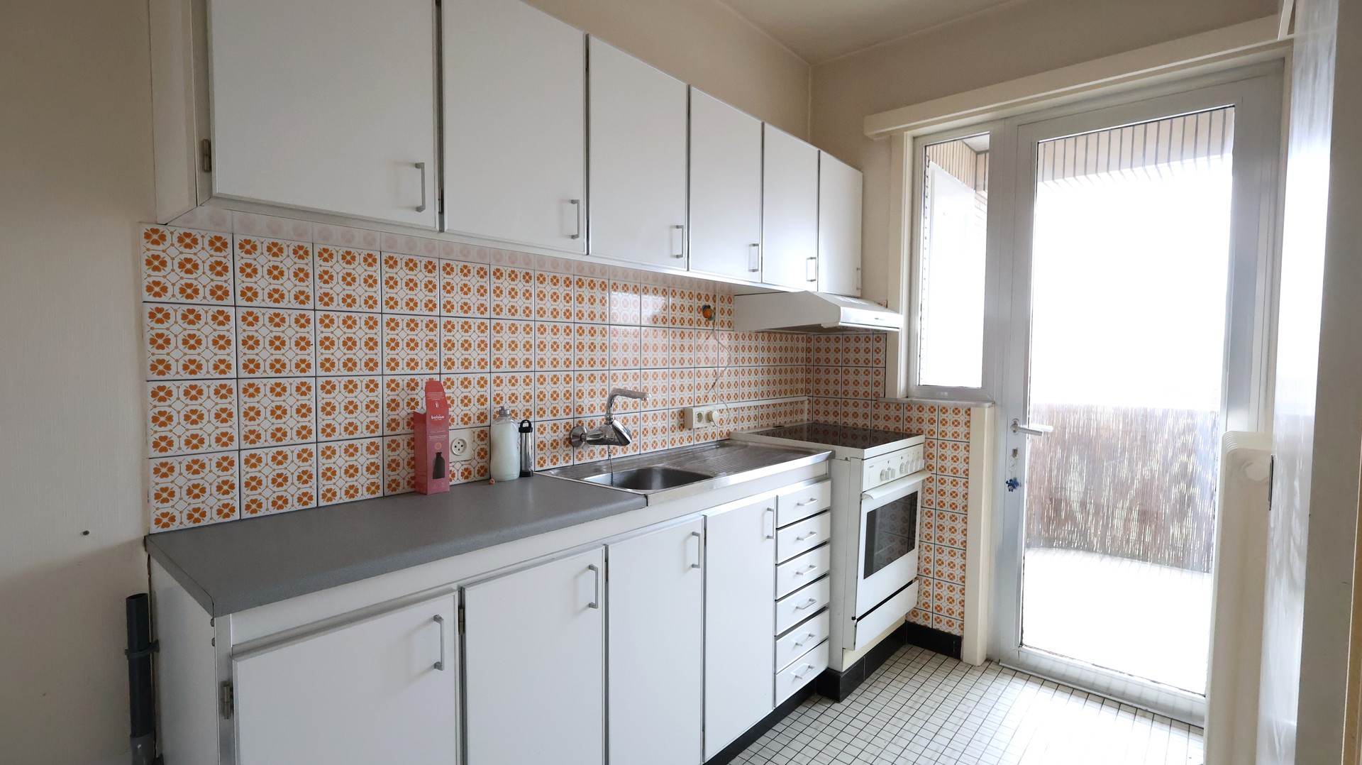 Gezellig appartement met twee slaapkamers en garage in centrum Roeselare - foto 5