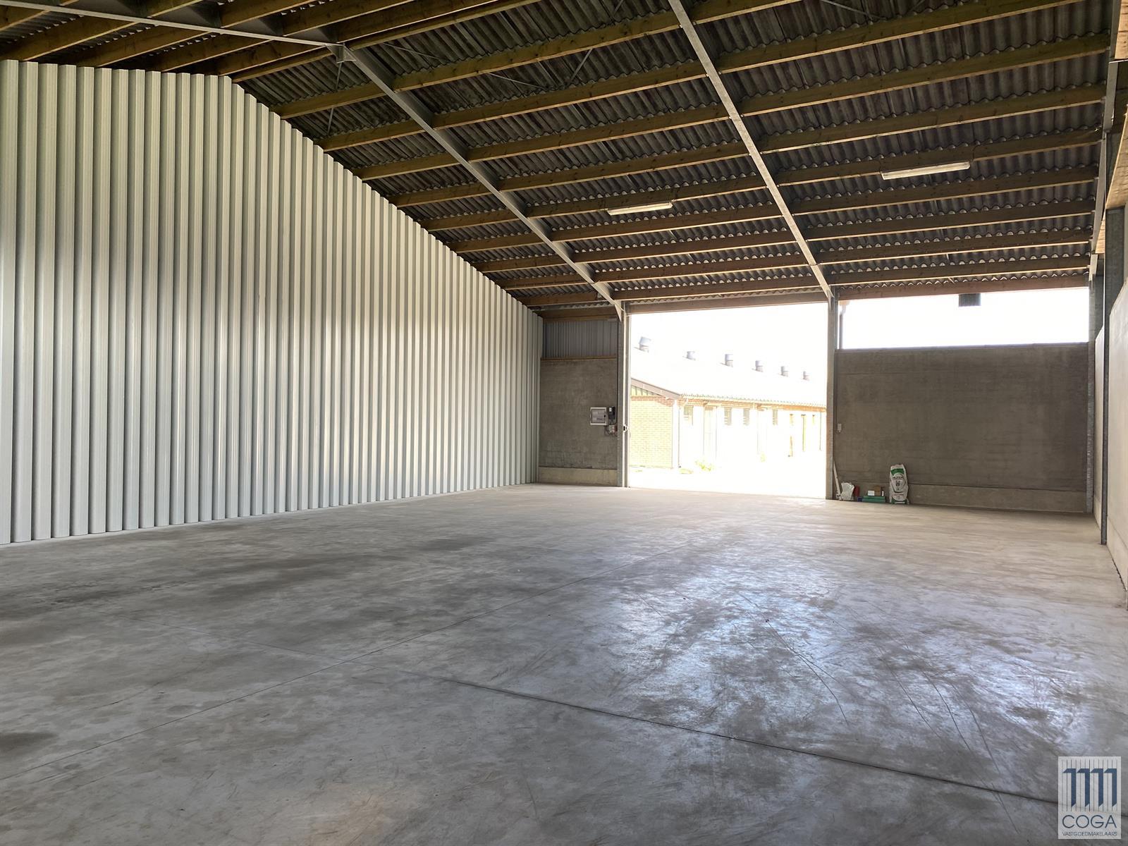 Opslagruimte met een oppervlakte van 250m²  - foto 5