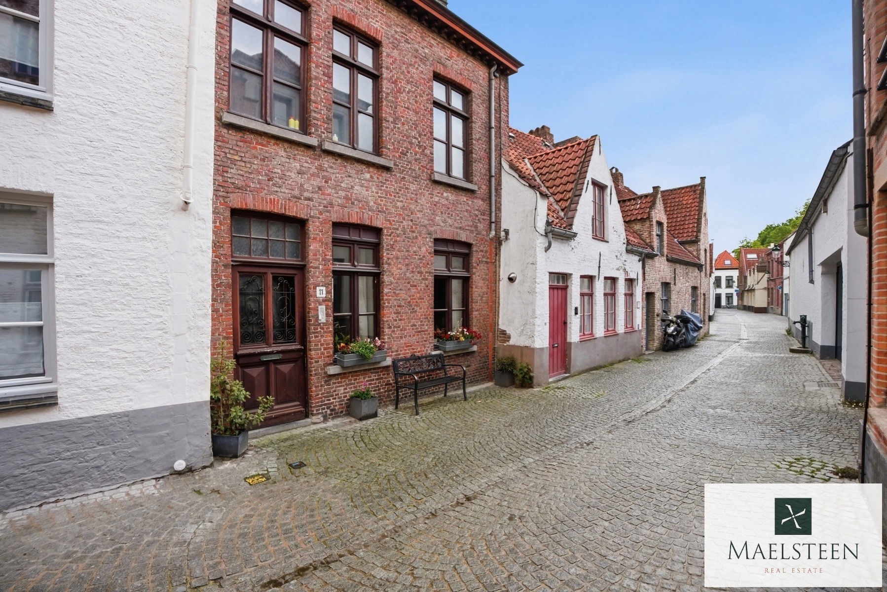 Op te frissen woning in het hart van Brugge centrum - foto 5