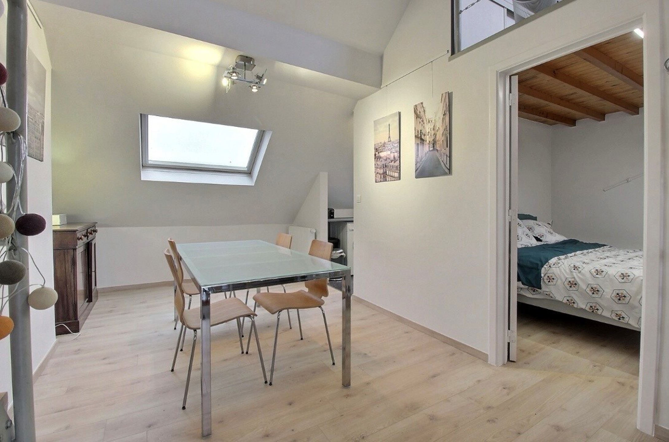 Appartement te huur in Brussel met 1 slaapkamer - foto 4