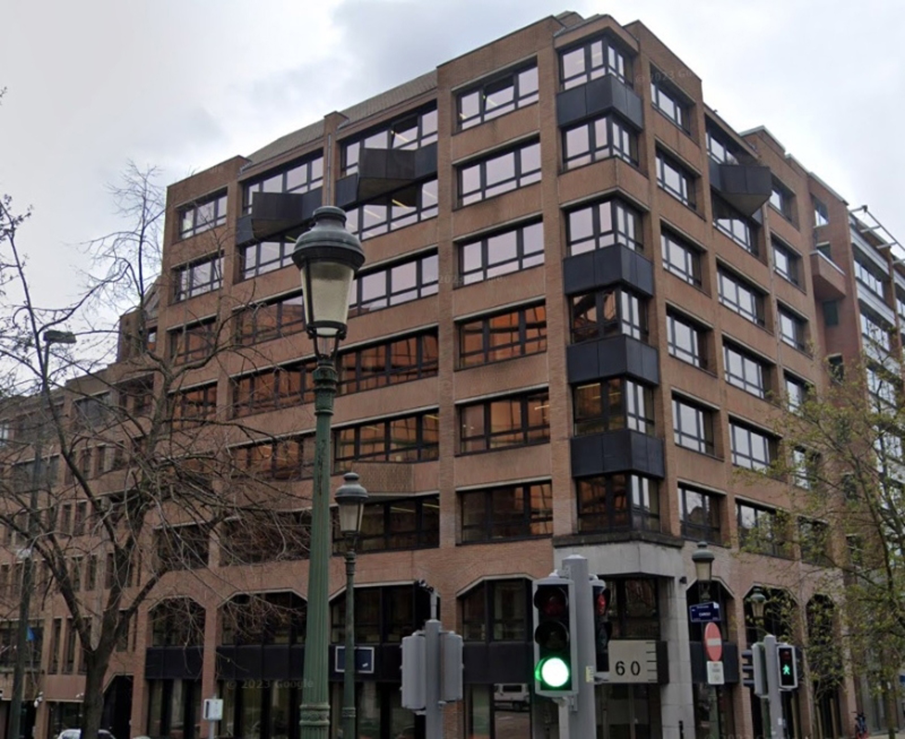 Commercial for rent in Ixelles - photo 1