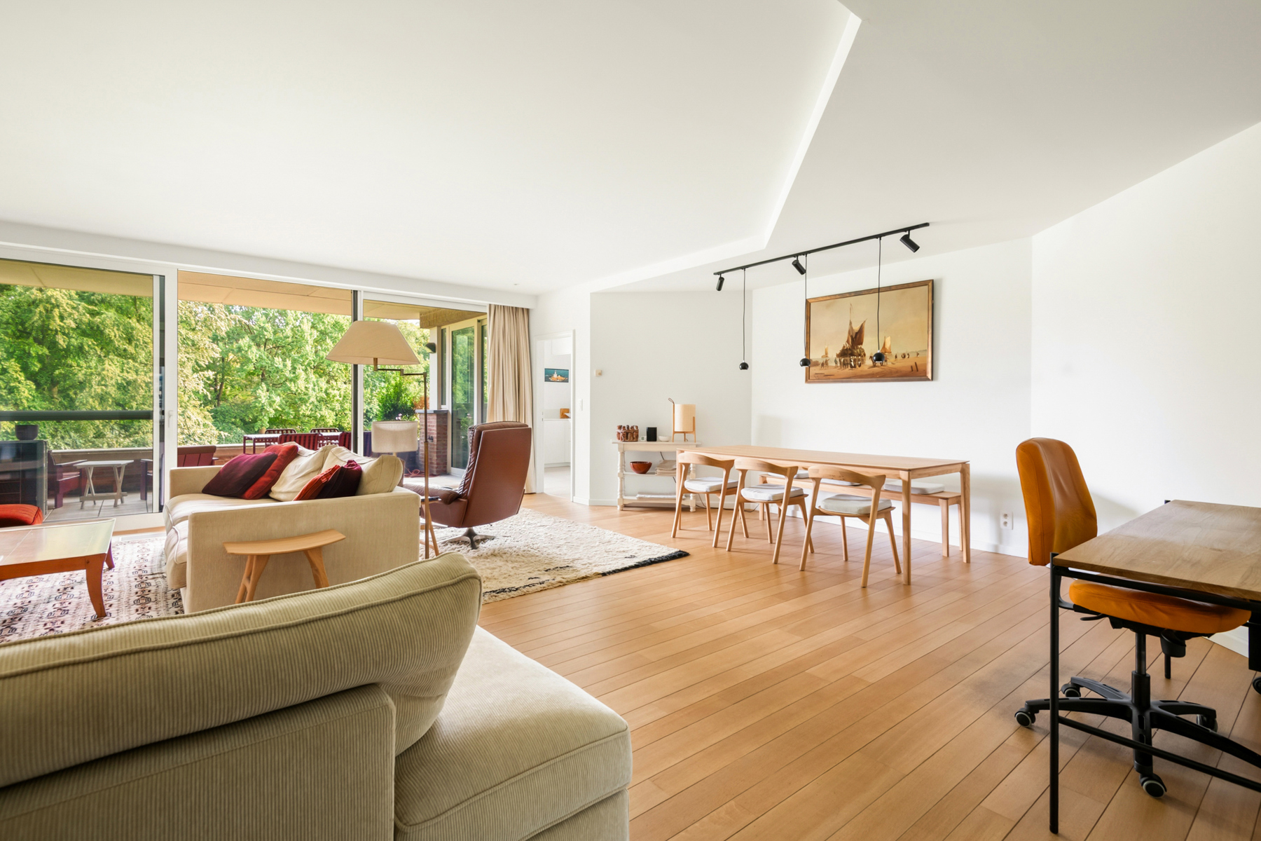 Lichtrijk appartement met recente renovaties en ruim terras. - foto 5